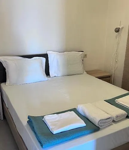 Small Budjet For Holidays Dom wakacyjny *